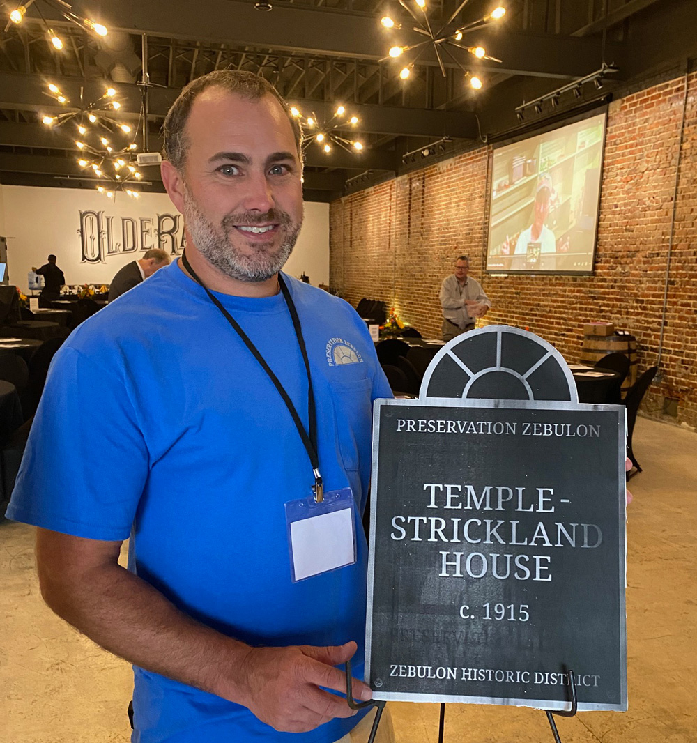 How to Apply for a Historic Building Plaque